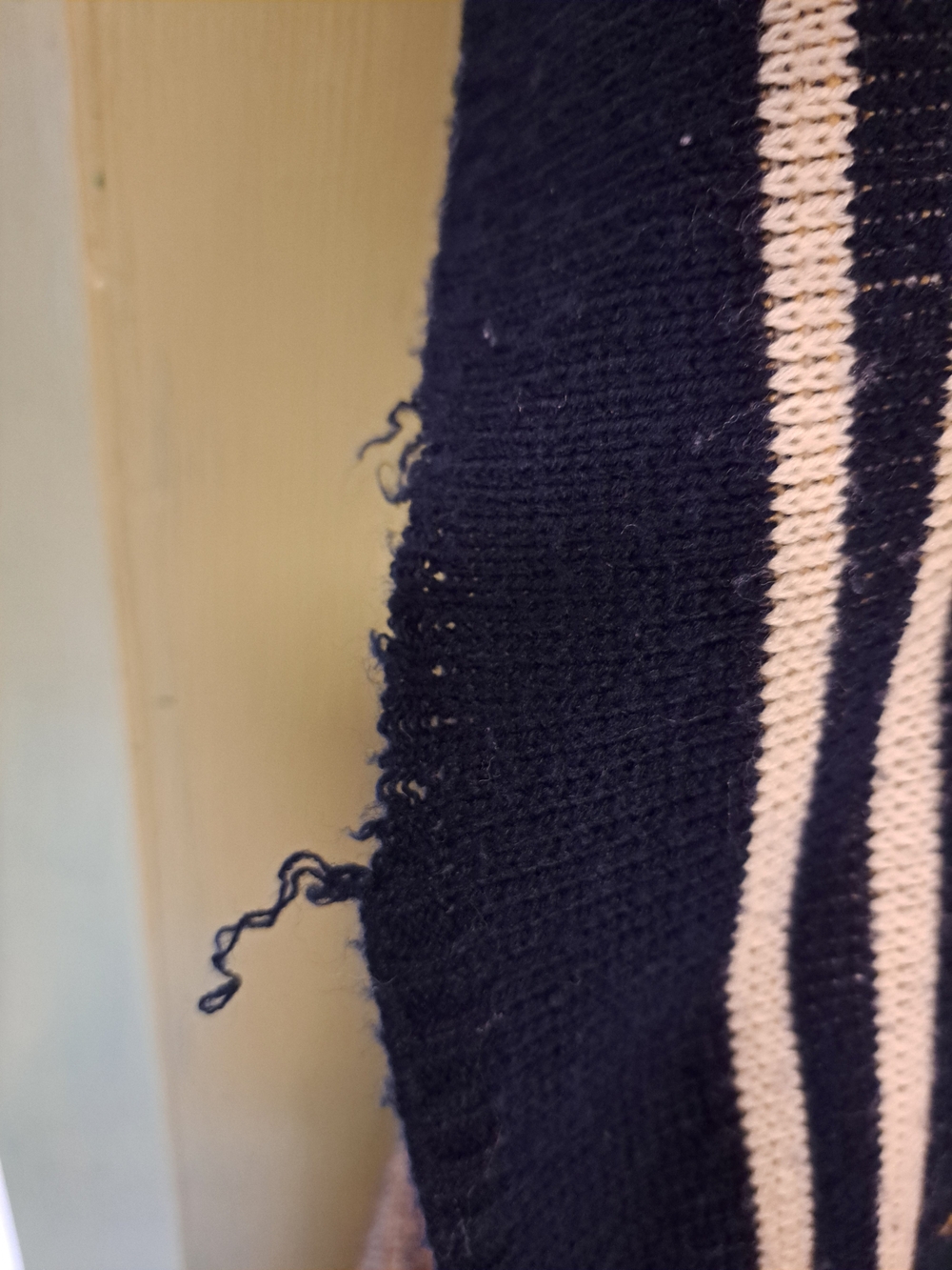 1970s Navy Bird Stripe Women's Sweater Poncho - Picture 4 of 5